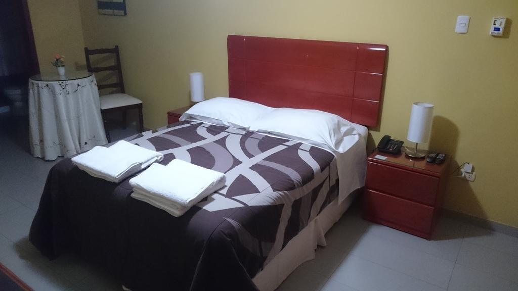 Apart Hotel El Canaveral Chincha Alta Habitación foto